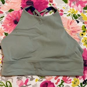 Lululemon sports bra size 10